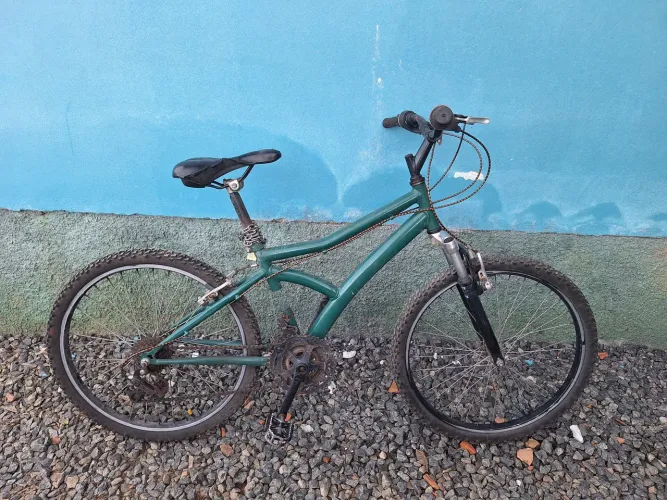Bicicleta caloi aro 20