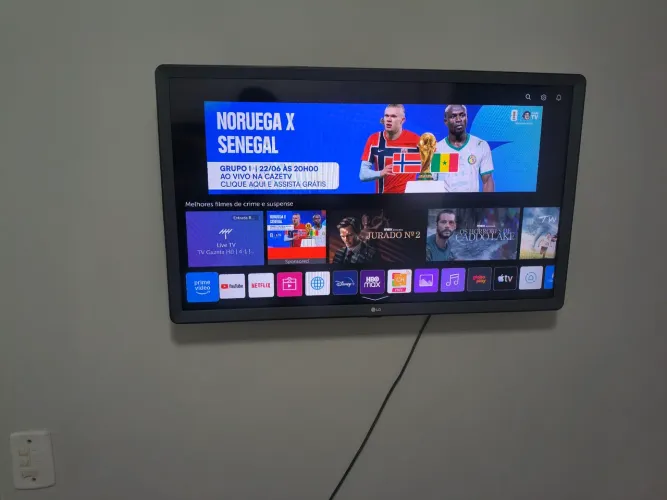 Vendo TV LG 32 polegadas smart funcionando perfeitamente R$750