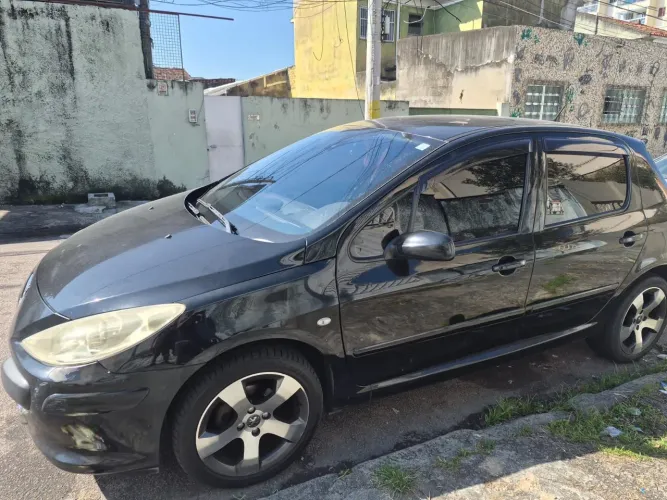 Peugeot 307 Sed. Presence 1.6 Flex 16V 4P 2012