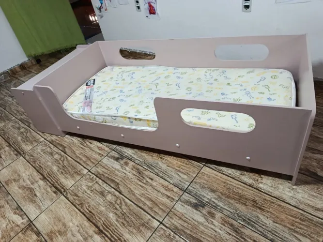 Cama Infantil Rose - Usado