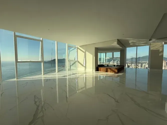 APARTAMENTO 376.98 m2 FRENTE MAR NO BOREAL TOWER FG 4 SUITES COM PISCINA PRIVATIVA