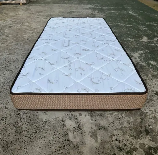 Colchão Top Line D28 100% Espuma 78x188x16 Plumatex