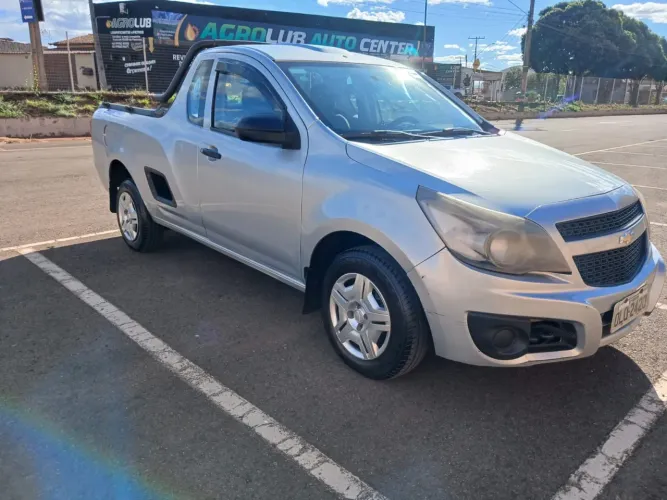 Chevrolet Montana LS 1.4 Econoflex 8V 2P 2013