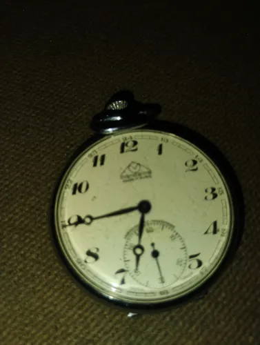Vendo relógio raro