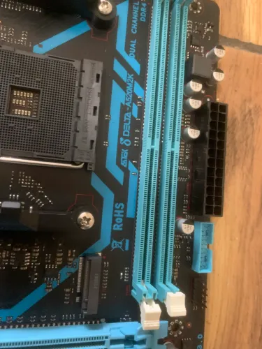  placa-mãe Delta A520M2K com socket AM4 