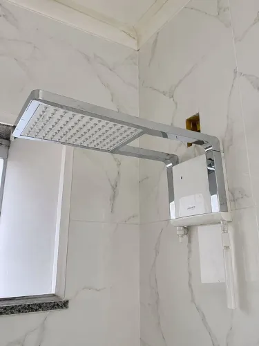 Chuveiro Ducha Quadrada Premium Cromada | Excelente Estado