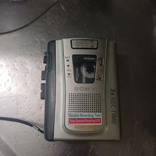 gravador portátil de fita cassete Sony