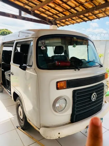 Volkswagen Kombi Standard 1.4 MI Total Flex 8V 2012