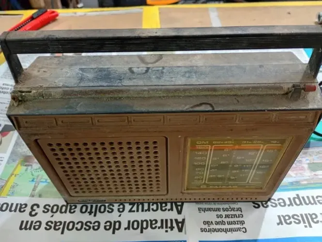 Rádio Antigo