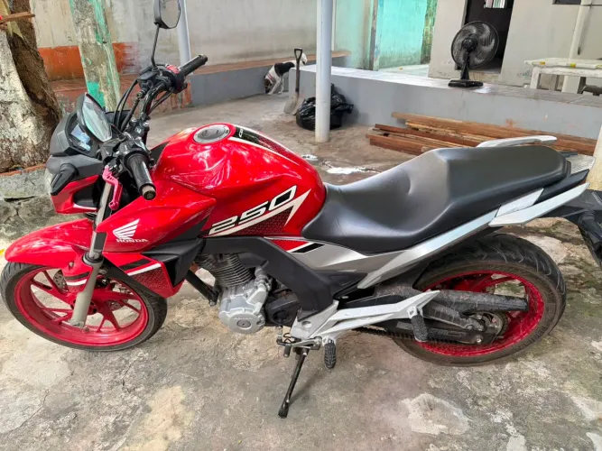 HONDA CB TWISTER 250CC - 2022