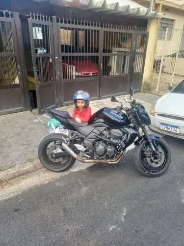 Kawasaki Z750 abs *21 km rodados* Ano 2012