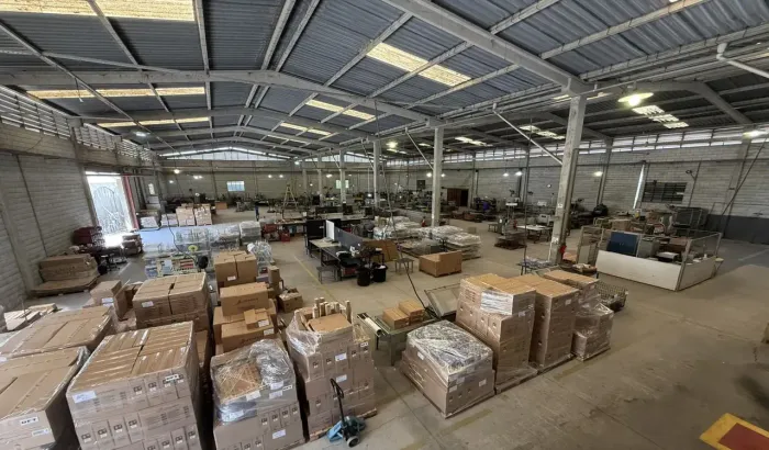 Galpão Industrial para Locação em Cotia Granja Viana | 2.760 m² Construídos | Pé Direito