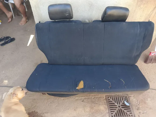 Vende-se jogo de banco da Parati 85 dinheiro ou pix ou catira