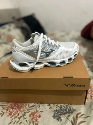 Mizuno 13s