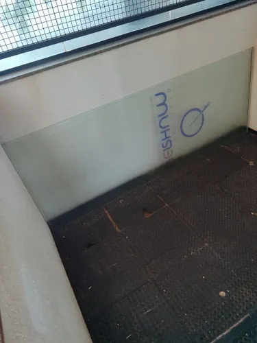 Vendo porta de blindex 