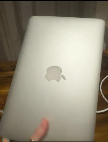 Vendo MacBook Air ?17