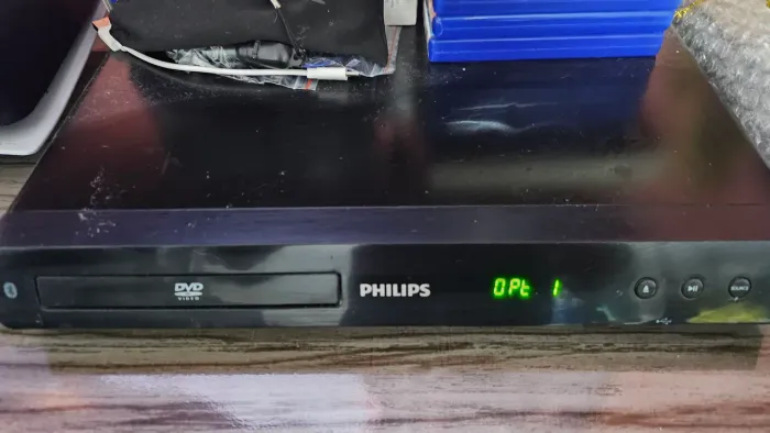 Home Theater Philips HTD5520X78 5.1 1000 RMS