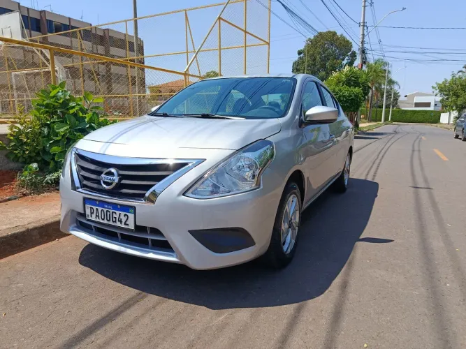 Nissan Versa SV 1.6 16V Flexstart 4P Mec. 2016