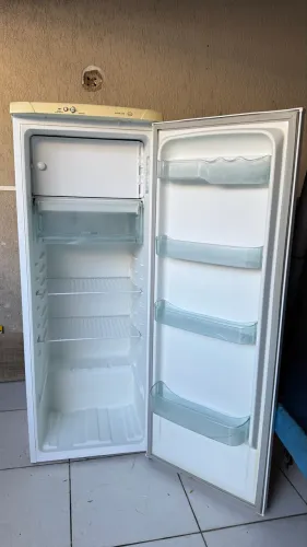 Geladeira Electrolux