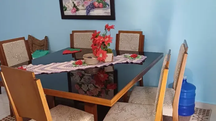 Vende se mesa de jantar 