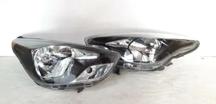 Farol ford ká 15/18