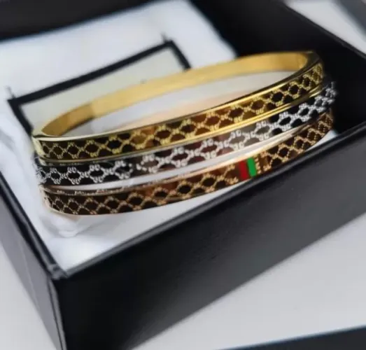 Pulseira bracelete de luxo banho de ouro 18 k