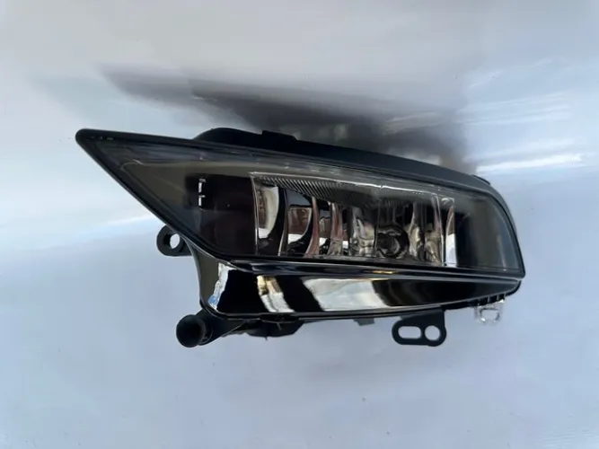 Farol de Milha Esquerdo Audi A3 Sedan 2013 2014 2015 2016
