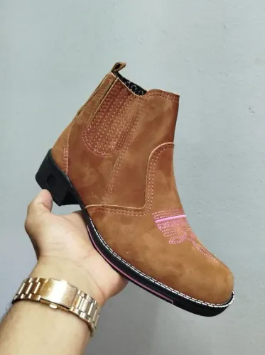 Bota texana couro feminino e masculino