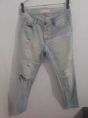 calça feminina da marca Dudalina