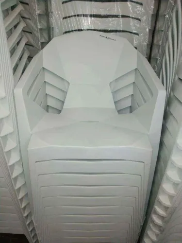CADEIRA PLÁSTICO DIAMOND JR 