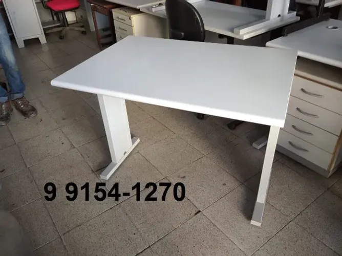 mesa 1,20m sem gaveta a partir de 250,00