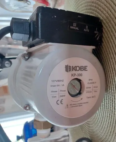Bomba d'água KOBE KP-300 127V/60HZ