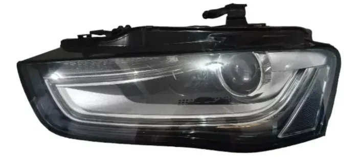 Farol do Audi A4 2013 2014 2015 2016 Lado esquerdo 