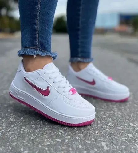 Tênis Nike Air Force Gel