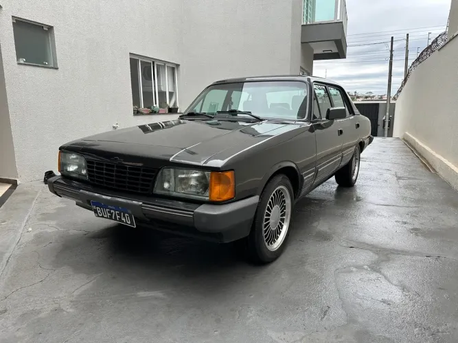 Opala Diplomata 1990 6CC Placa Preta