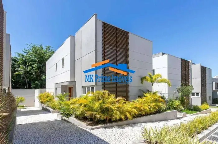 Casa em Condomínio em Chácara Santo Antônio (Zona Sul) com 657m², 4 suítes!