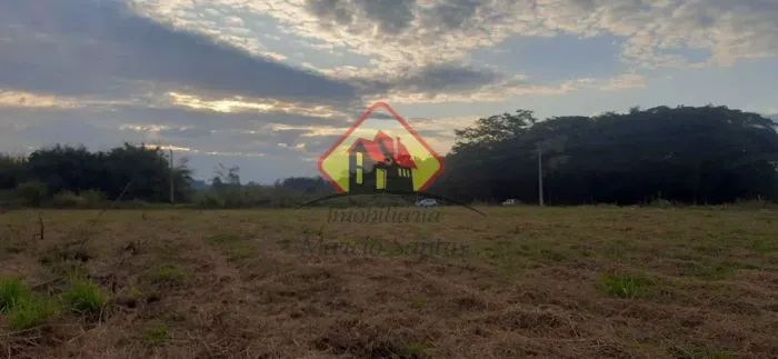 Aluga se área de 12 mil m² em área Industrial de Pindamonhangaba