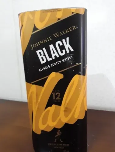 Copão Black feito da garrafa vidro adesivo original