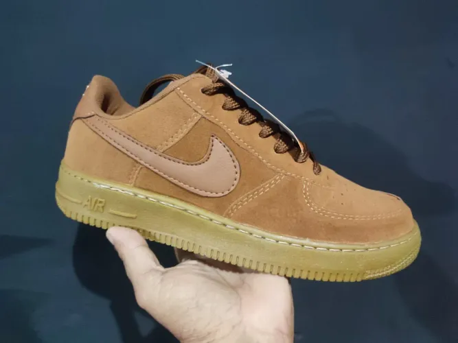 Tênis Nike Retrô