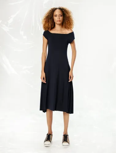 Vestido Preto Midi Elegante Modelo Zara