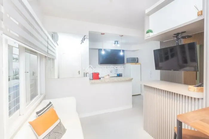 Studio para alugar com 26 m² - mobiliado - Boa Vista / Porto Alegre