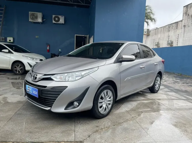 Toyota Yaris XL Sedan 1.5 Flex 16V 4P Aut. 2020