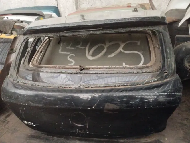 Tampa traseira do gol G5 