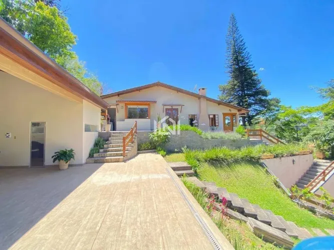 Casa à venda no Condomínio Palos Verdes na Granja Viana