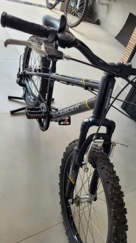 Bicicleta Btwin Rockrider ST500 Aro 20