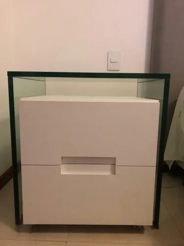 Mesa de cabeceira 