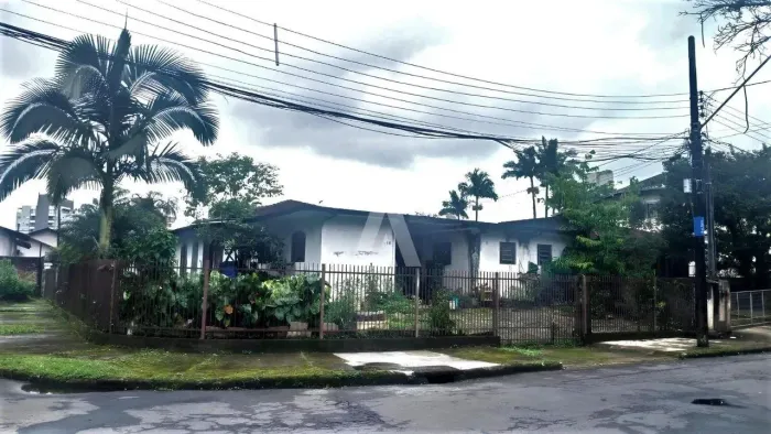 Terreno à venda no bairro Santo Antônio em Joinville, por R$ 490.000.00.