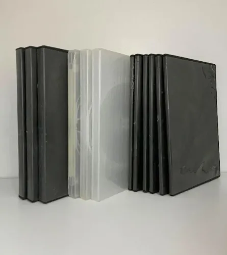12 Caixas de DVDs - Usado