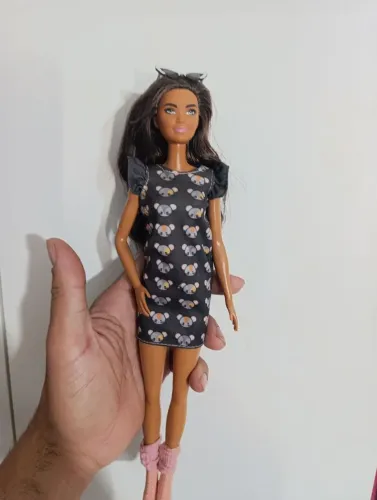 Boneca Barbie feshionista Negra collector nova