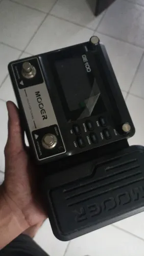 Pedaleira Mooer GE100